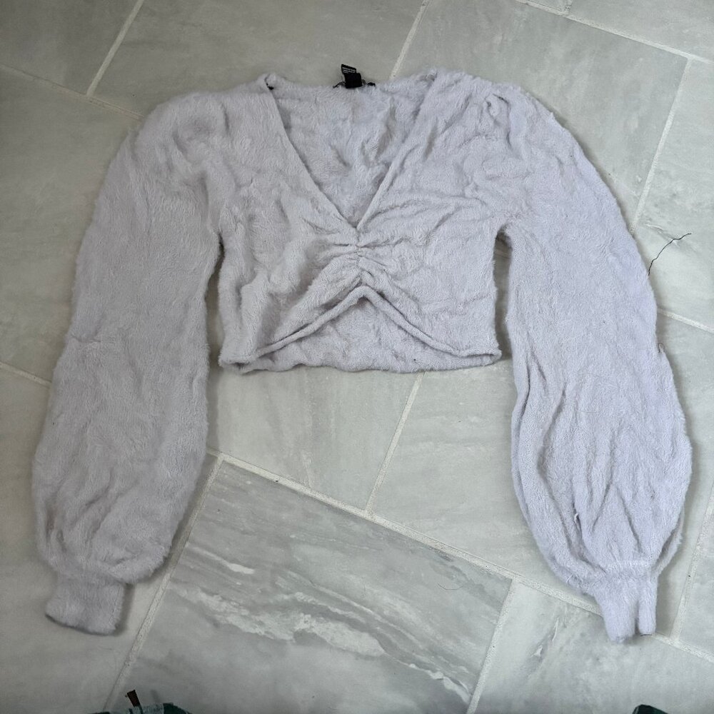 forever 21 white peasant sleeve cropped sweater
